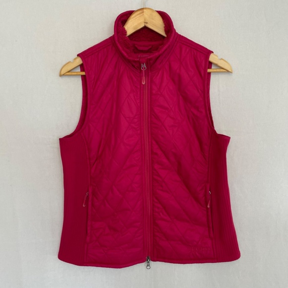 L.L. Bean Quilted Fleece Lined Magenta Pink Vest Size Medium Petite - Picture 8 of 8